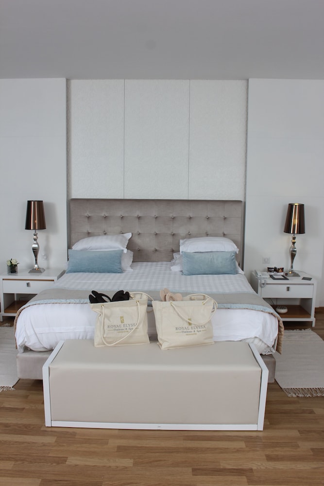 Single Room, Garden View