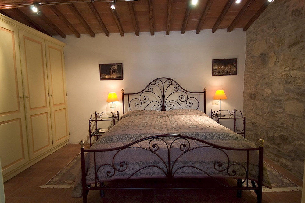 Traditional Apartment, 1 Bedroom, Vineyard View (Giraffa)