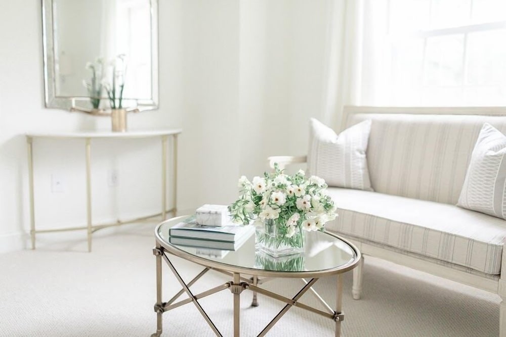 Suite 2 photo 3