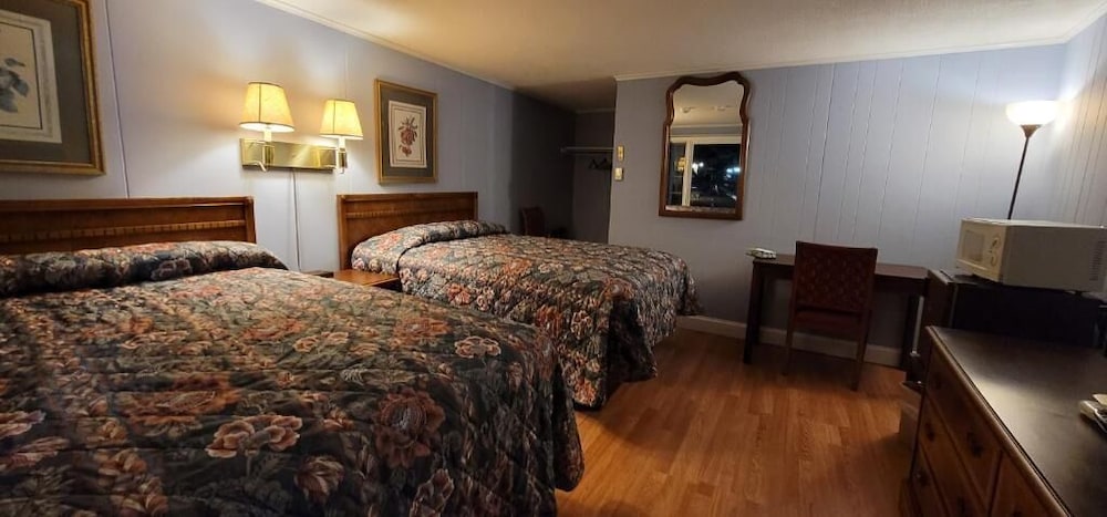 Standard Room, 2 Double Beds photo 1