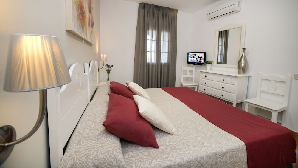 Apartamento, 1 habitación, vista a la piscina (2 adultos + 2 niños)