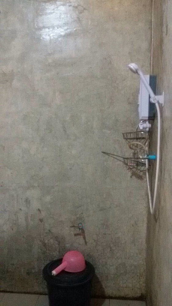 Bed in Mixed Dormitory Room photo 1