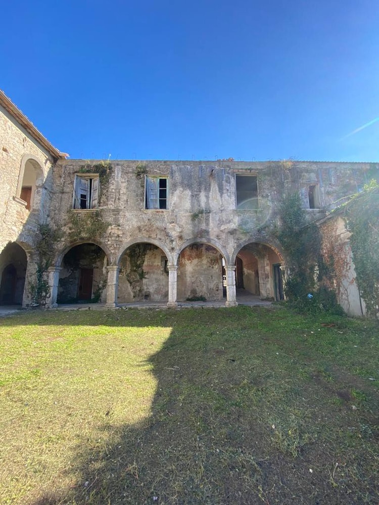 Villa, 1 Bedroom, Smoking, Balcony photo 2