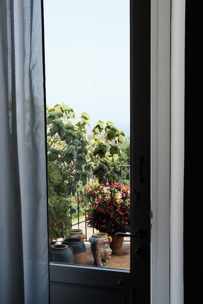Exclusive Suite