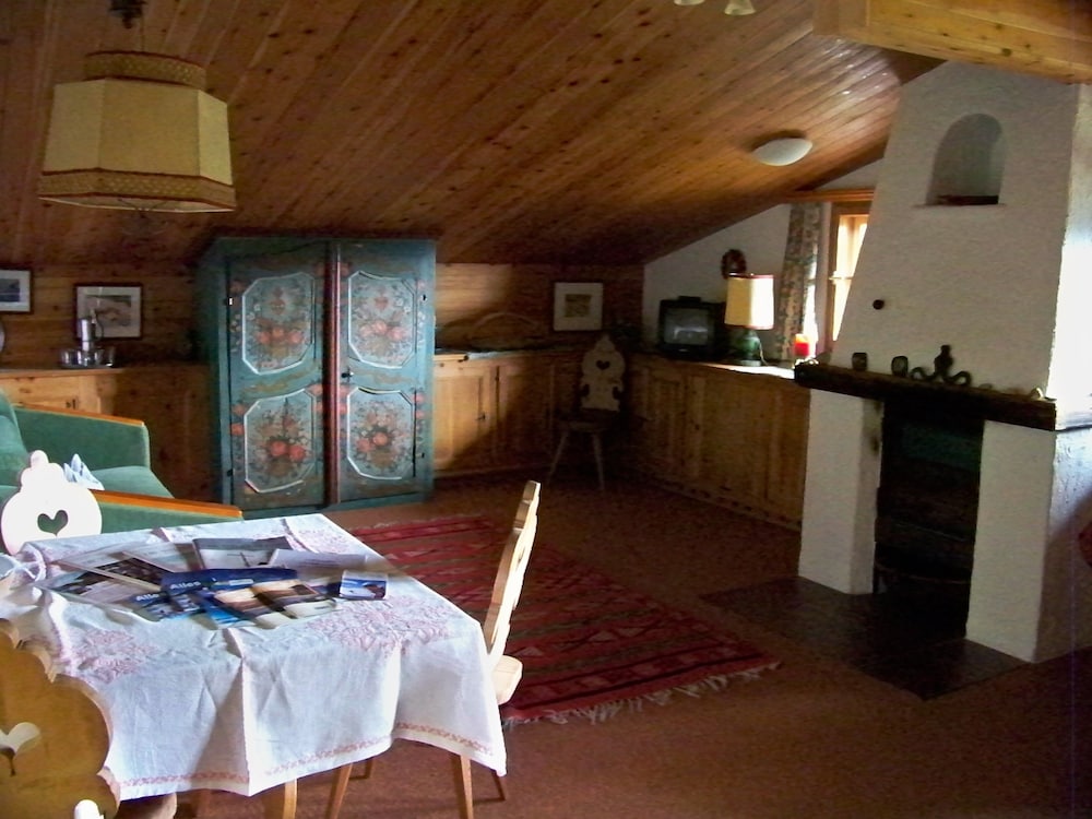 Panoramic Quadruple Room, 1 Bedroom, Mountain View photo 1