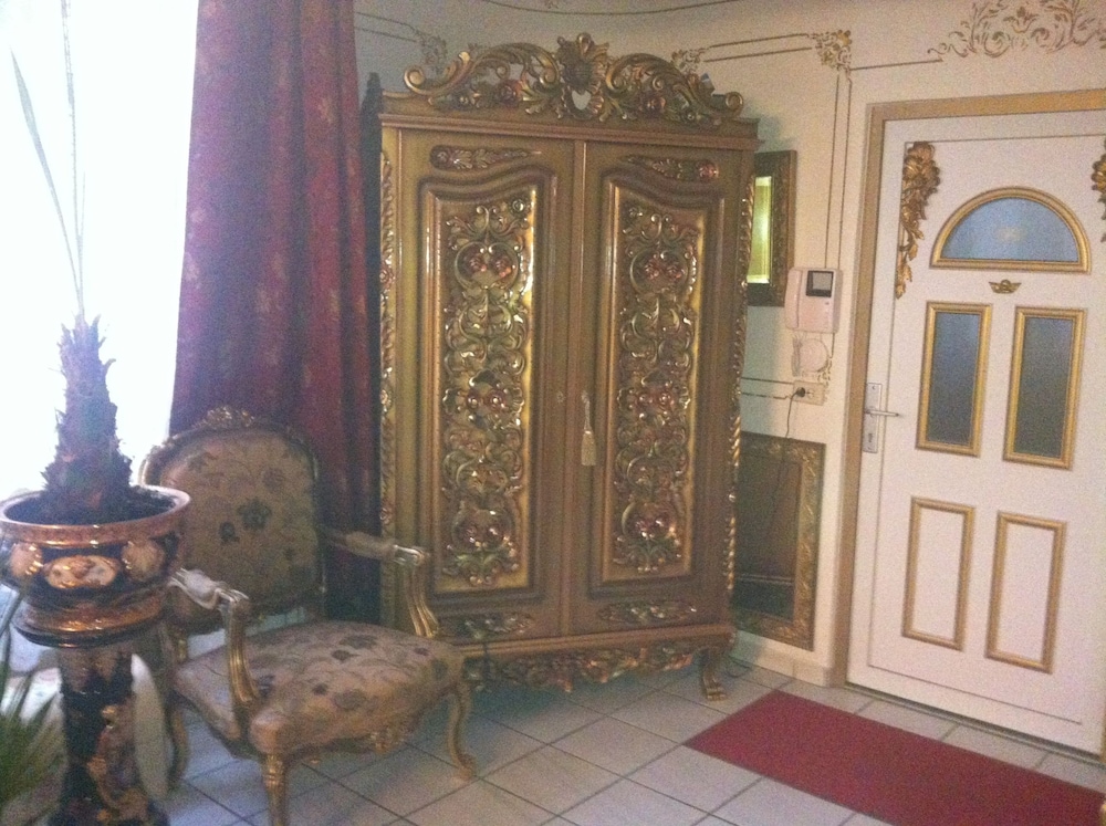 Comfort Triple Room, 1 Bedroom, Private Bathroom (Family) photo 3