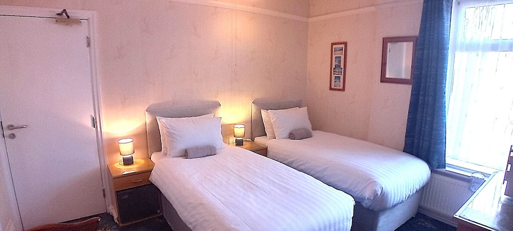 Classic Twin Room