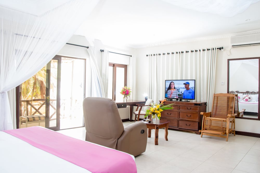 Sea View Room - Photo 3
