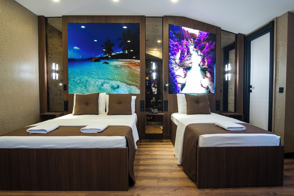 Family Triple Room photo 2