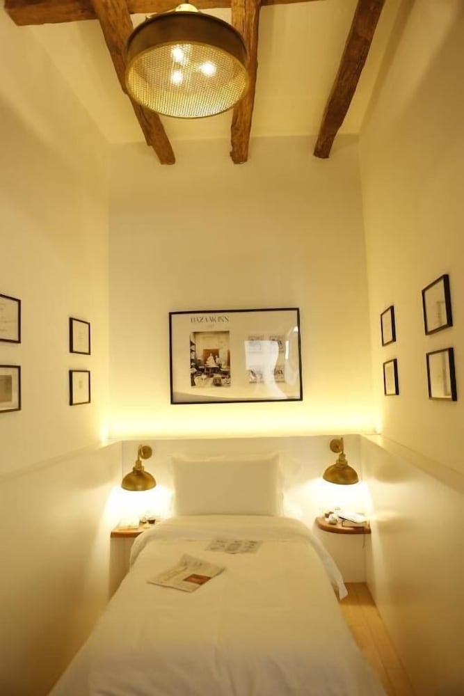Basic Single Room