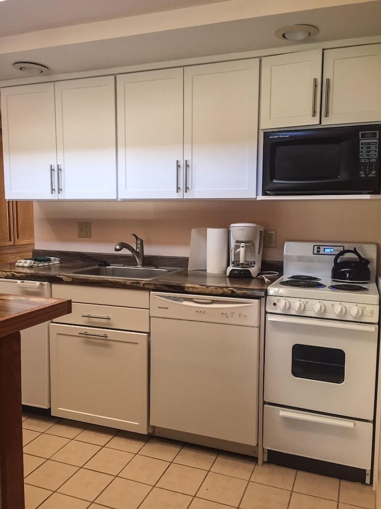Deluxe Room, 1 Bedroom, 2 Bathrooms, Mountain View