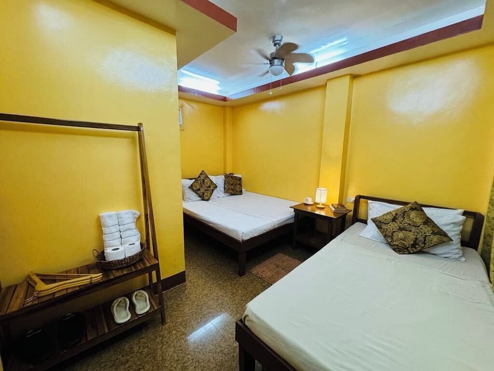 Deluxe Triple Room photo 1