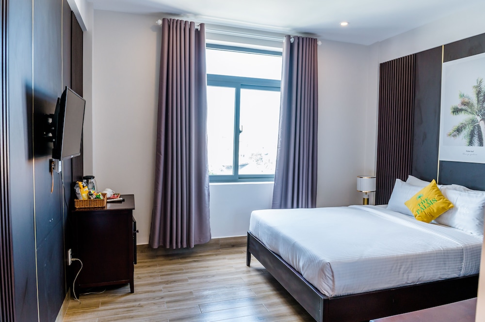 Standard Room with City View