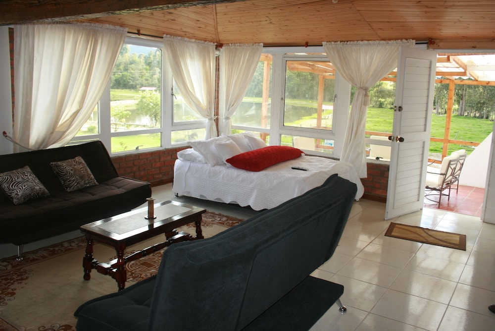Apartment, Lake View photo 1