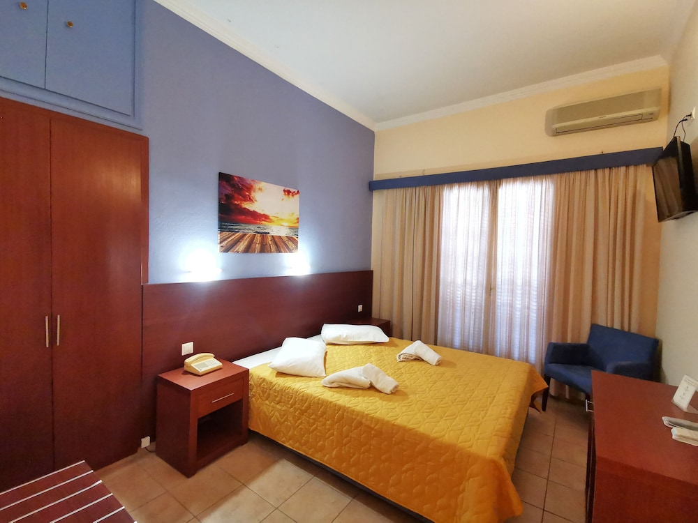Comfort Double or Twin Room