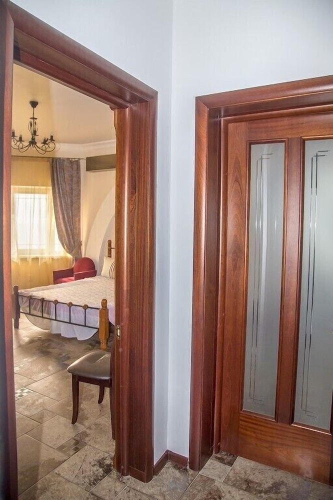 Standard Quadruple Room, 2 Bedrooms (Cottage #4) photo 3
