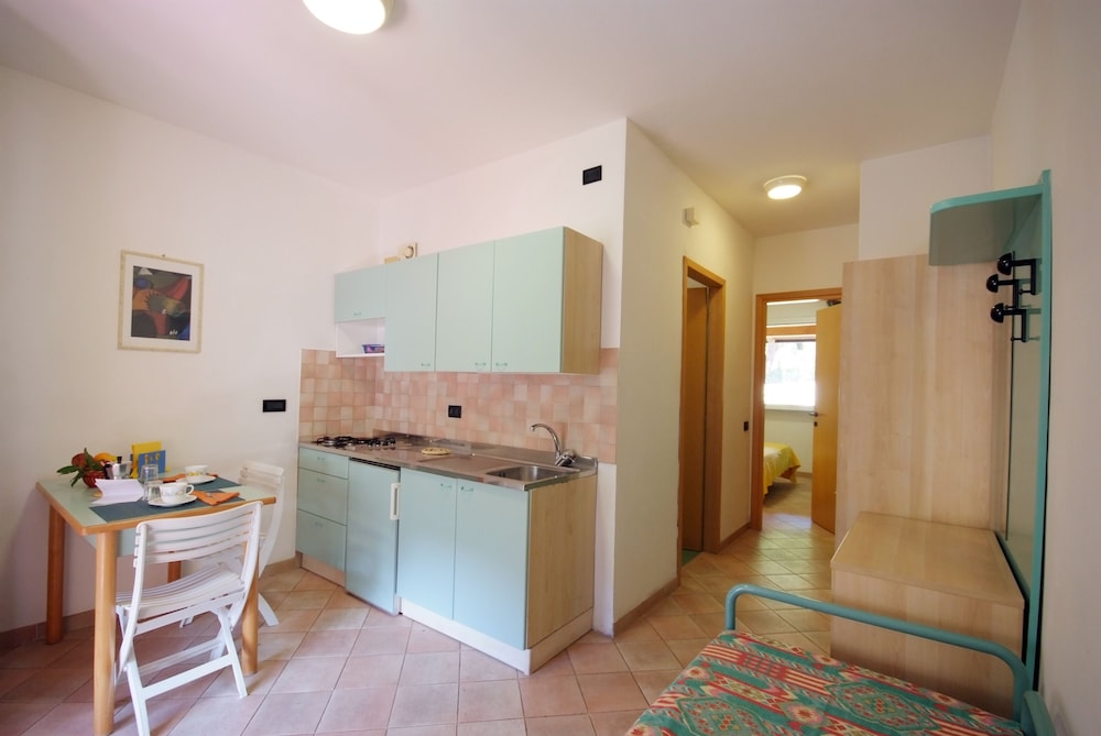 Standard Apartment, 1 Bedroom, Pool Access, Pool View photo 2