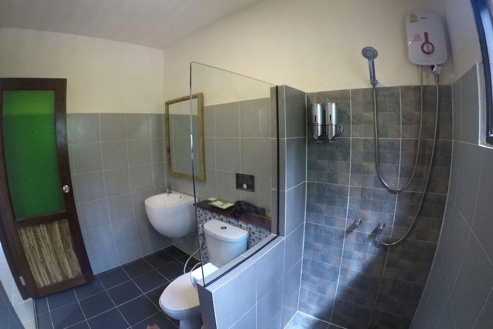 Standard Triple Room photo 3