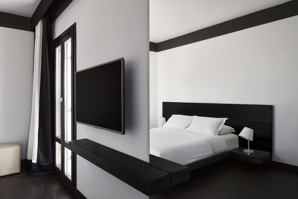 Panoramic Room, Sea View - Photo 3