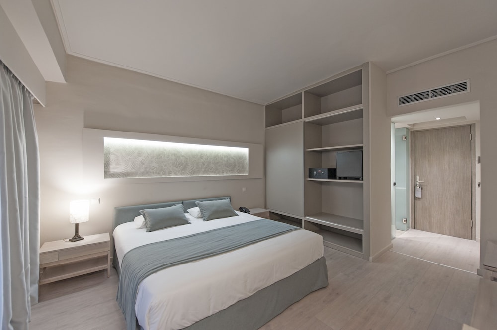 Standard Double or Twin Room, Mountain View - Photo 2