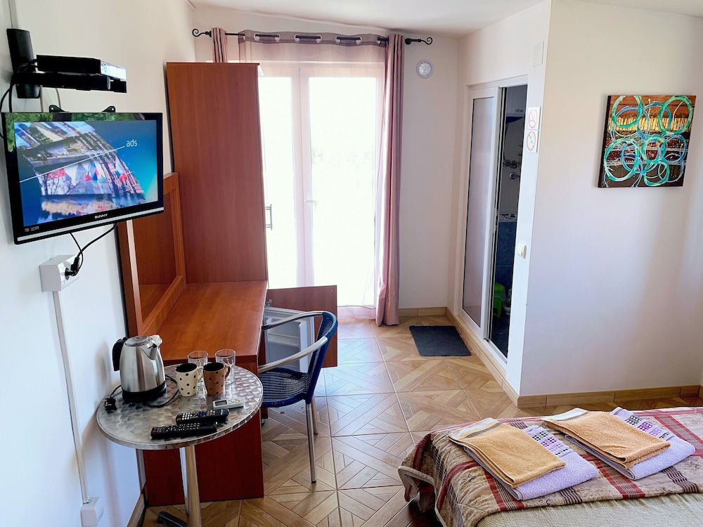 Superior Double Room, 1 King Bed, Sea View