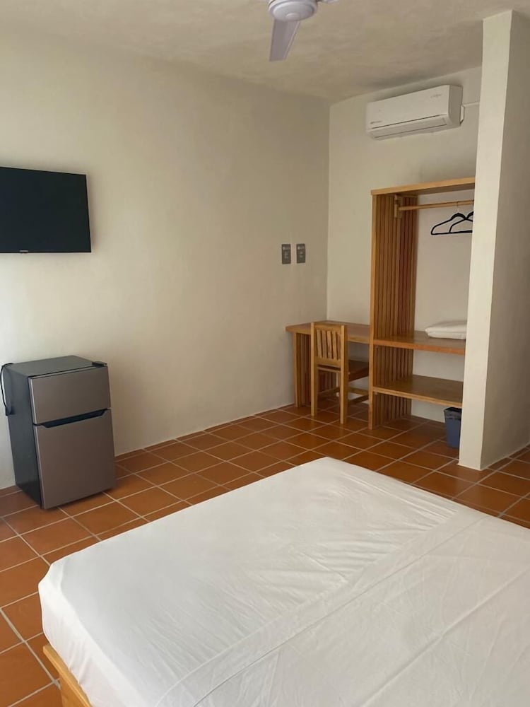 Comfort Double Room, 1 Queen Bed, Non Smoking, Balcony photo 3