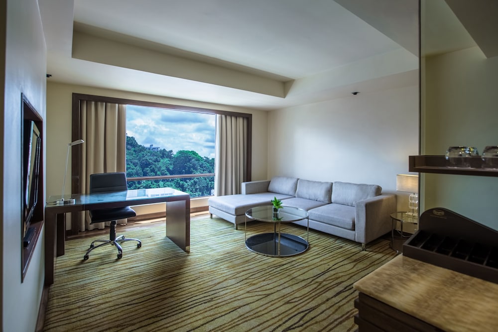 Regency, Suite - Photo 2