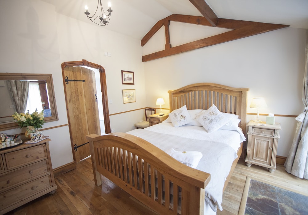 Premium Double Room, Ensuite (Potato Shed)