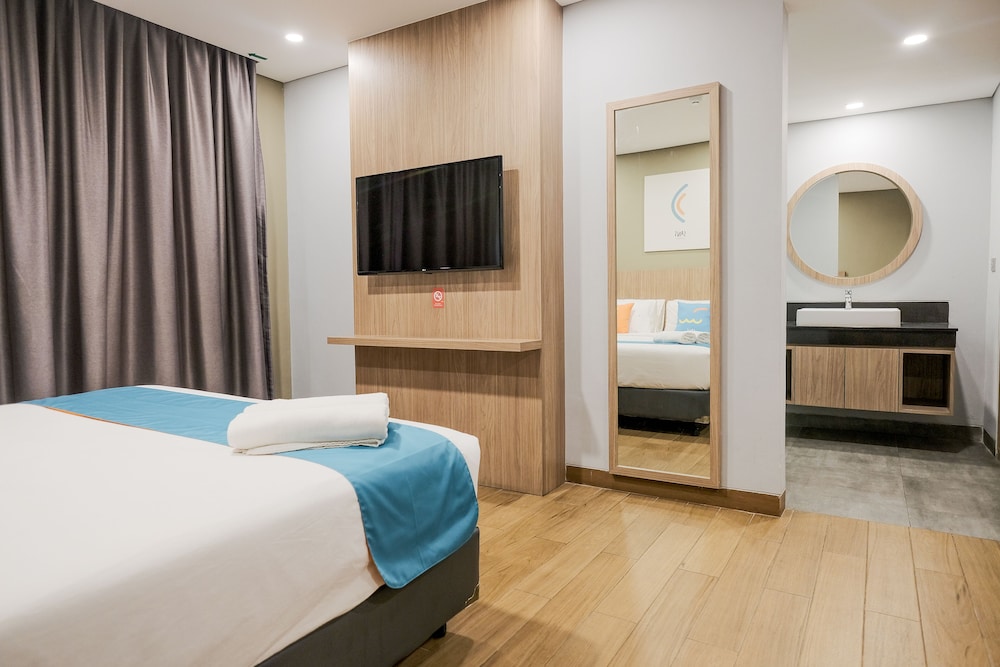 Standard Suite - Photo 3