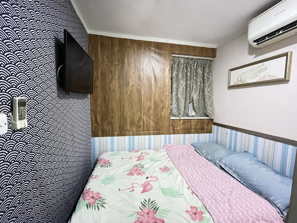 Basic Single Room photo 2