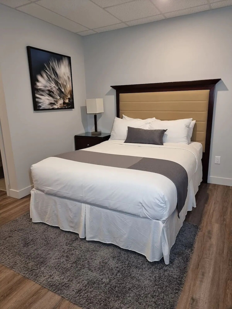 Suite #3 - 18 photo 3