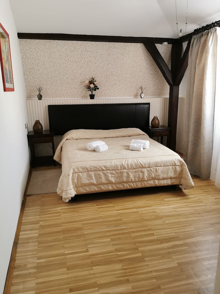 Apartment, 1 Bedroom, Kitchen - Photo 15