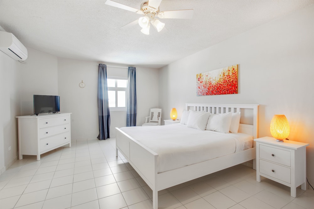 Standard Condo, 1 King Bed, Non Smoking, Kitchen