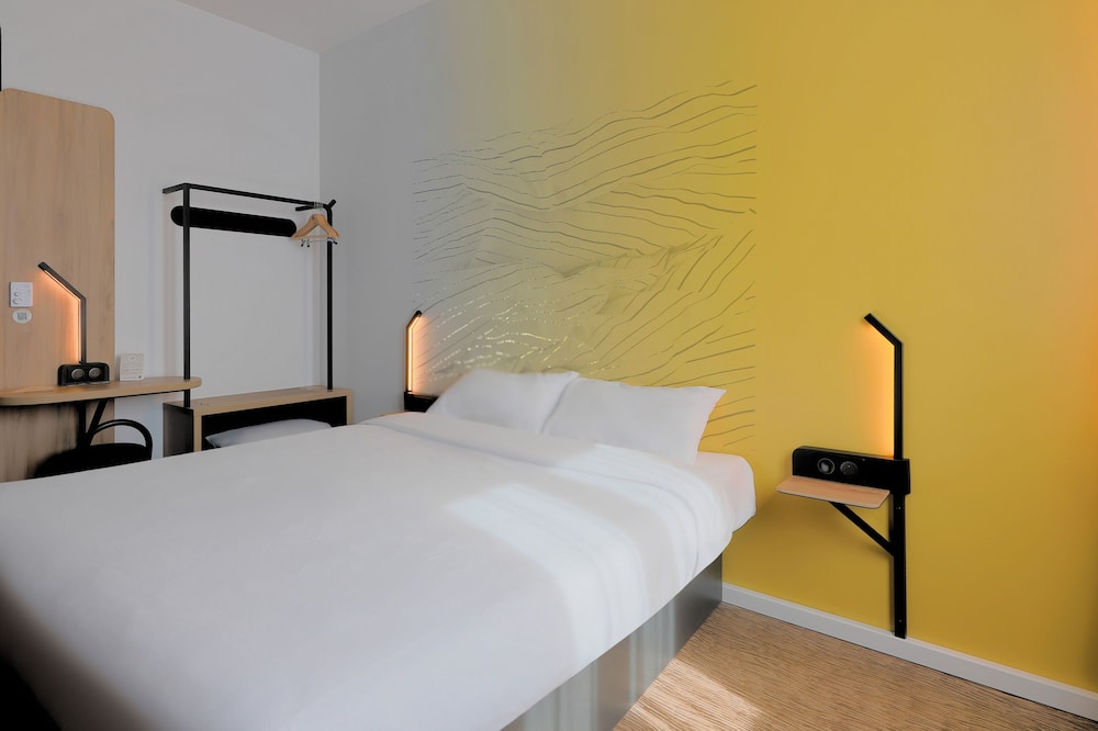 Superior Double Room, Non Smoking - Photo 13