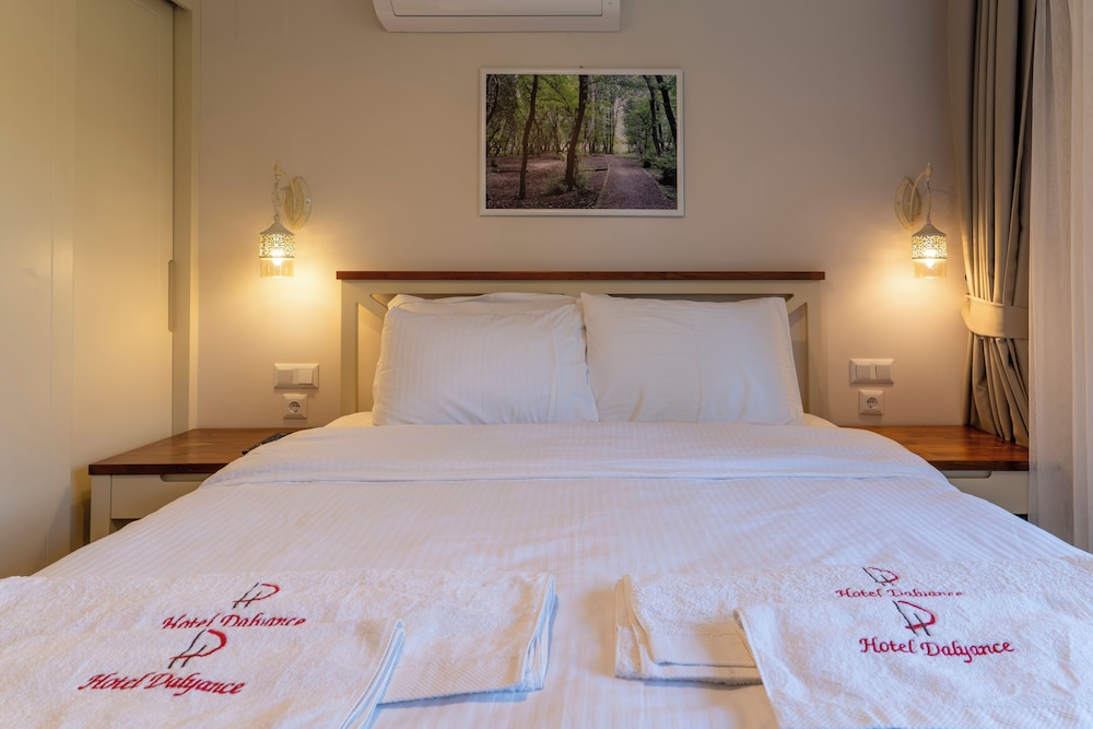 Standard Double Room, 1 Double Bed - Photo 9