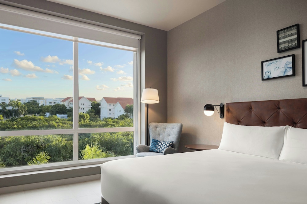 Available room