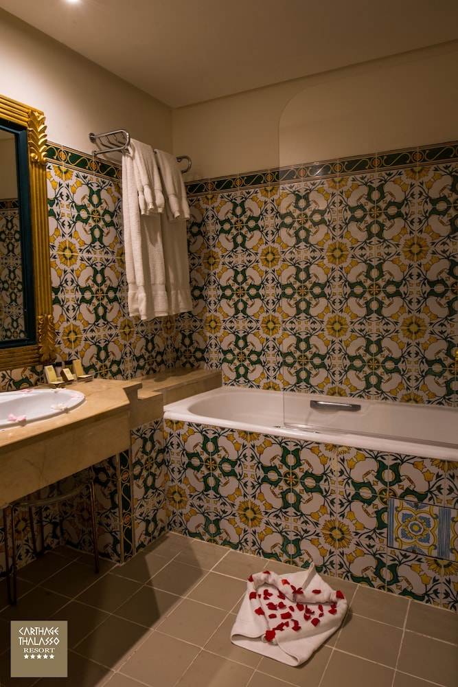 Standard Double Room - Photo 3