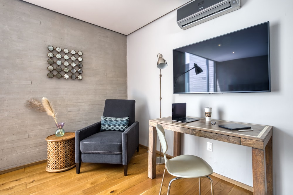 Premium Suite (Double) photo 3