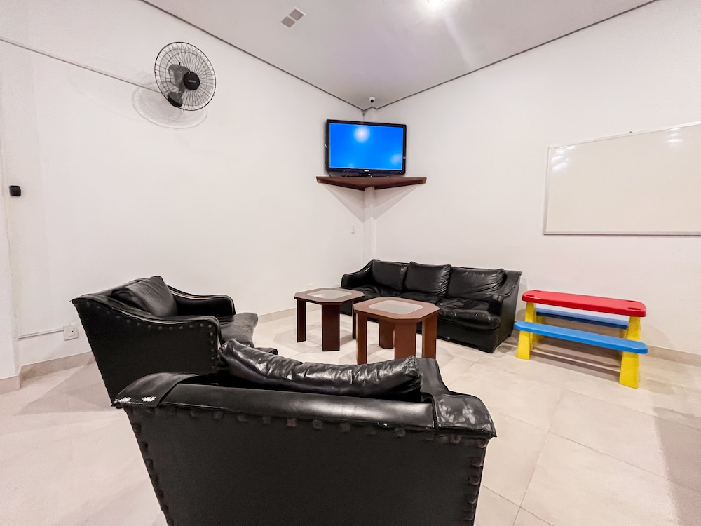 Family Room, 2 Bedrooms, Non Smoking photo 2