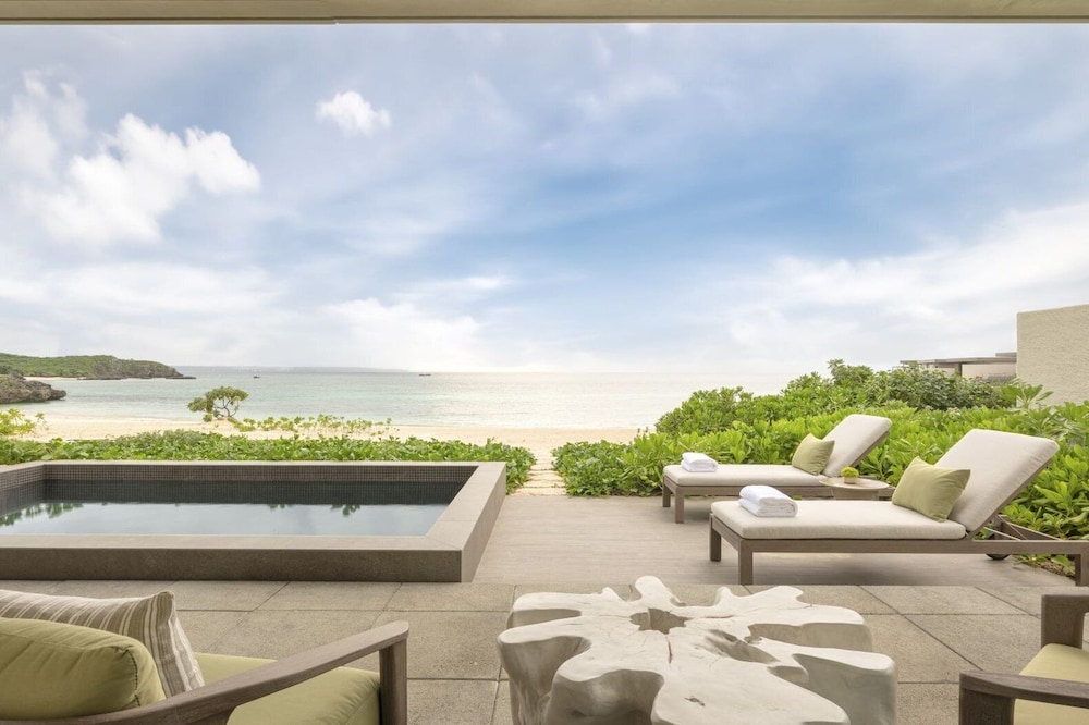 Deluxe Villa, Beachfront (Twin)