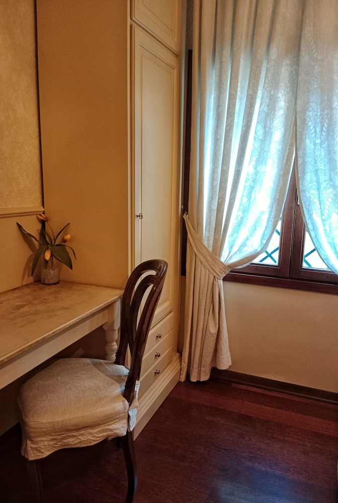 Deluxe Room photo 2