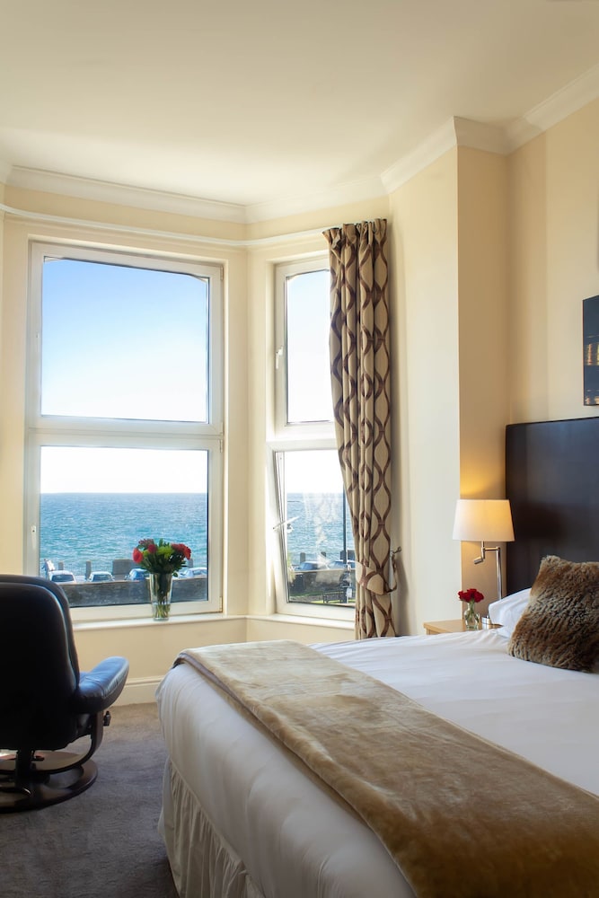 Double or Twin Room, Sea View photo 3