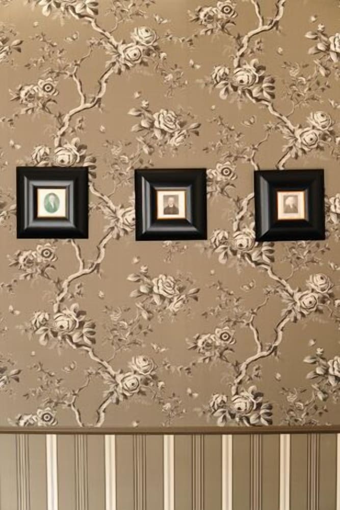 Double Room (Black and white)