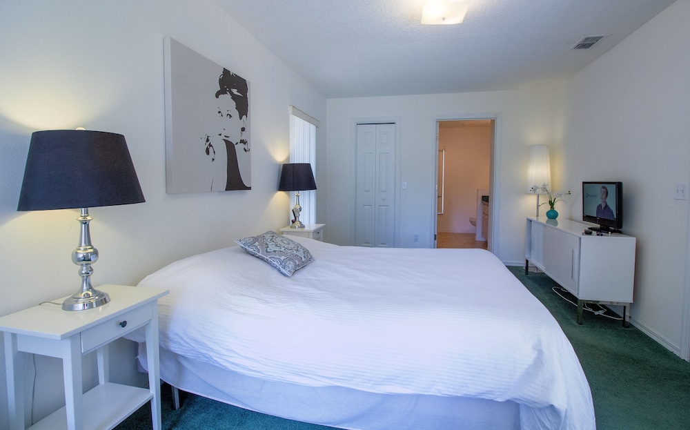 House, 3 Bedrooms photo 1