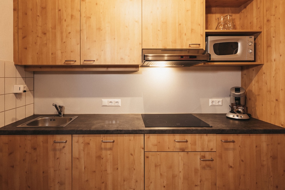 Apartment, 1 Bedroom (cleaning fee included) - Photo 5