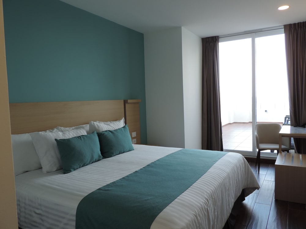 Executive Room, 1 King Bed, Terrace photo 2