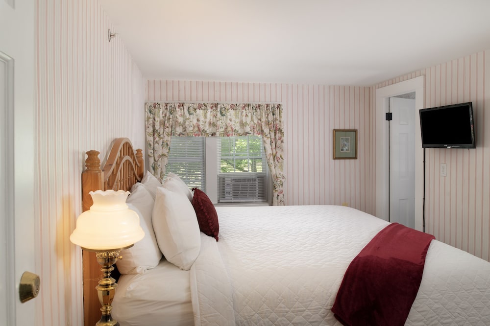 Small King Main Inn photo 1