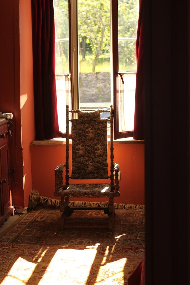 Traditional Suite photo 3