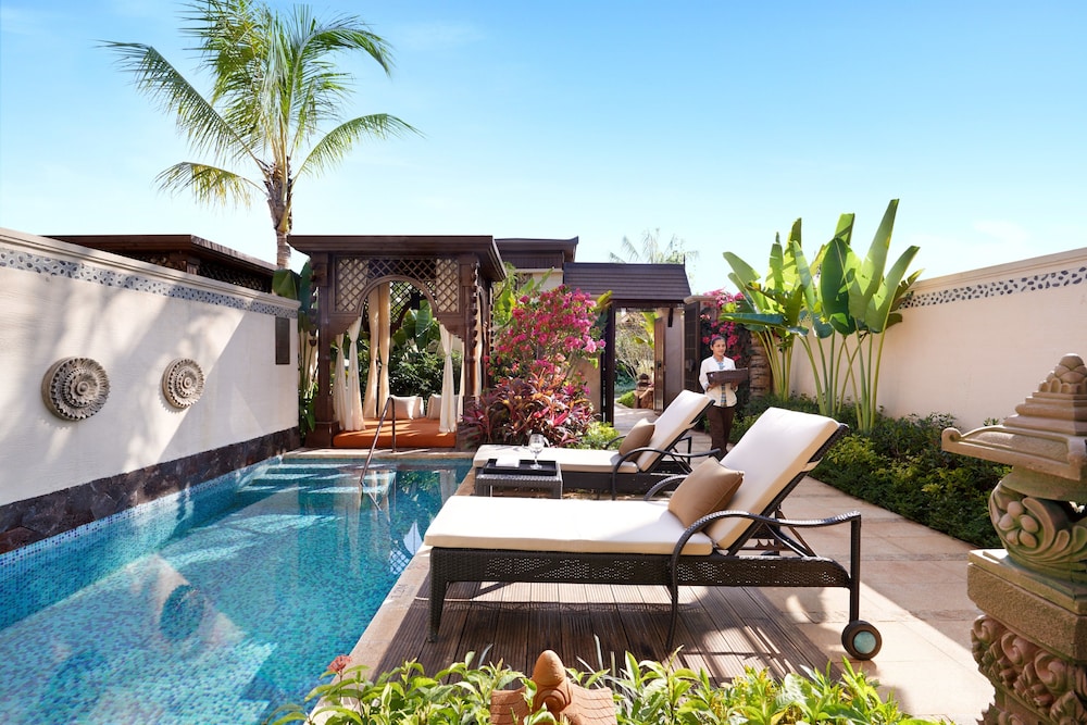 Moha Greenview Pool Villa