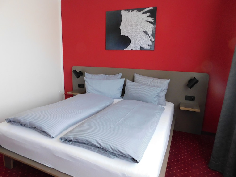 Deluxe Single Room photo 2